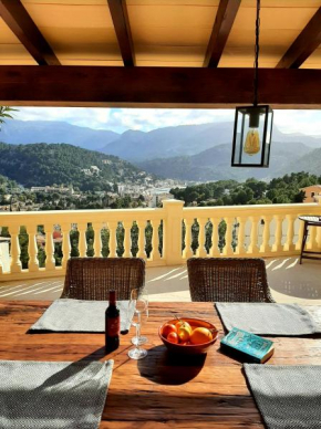 Casa Sol with private terrace, garden, pool, beautiful view